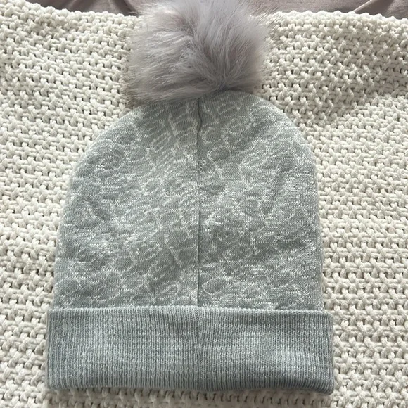 BEBE print beanie - Picture 2 of 3